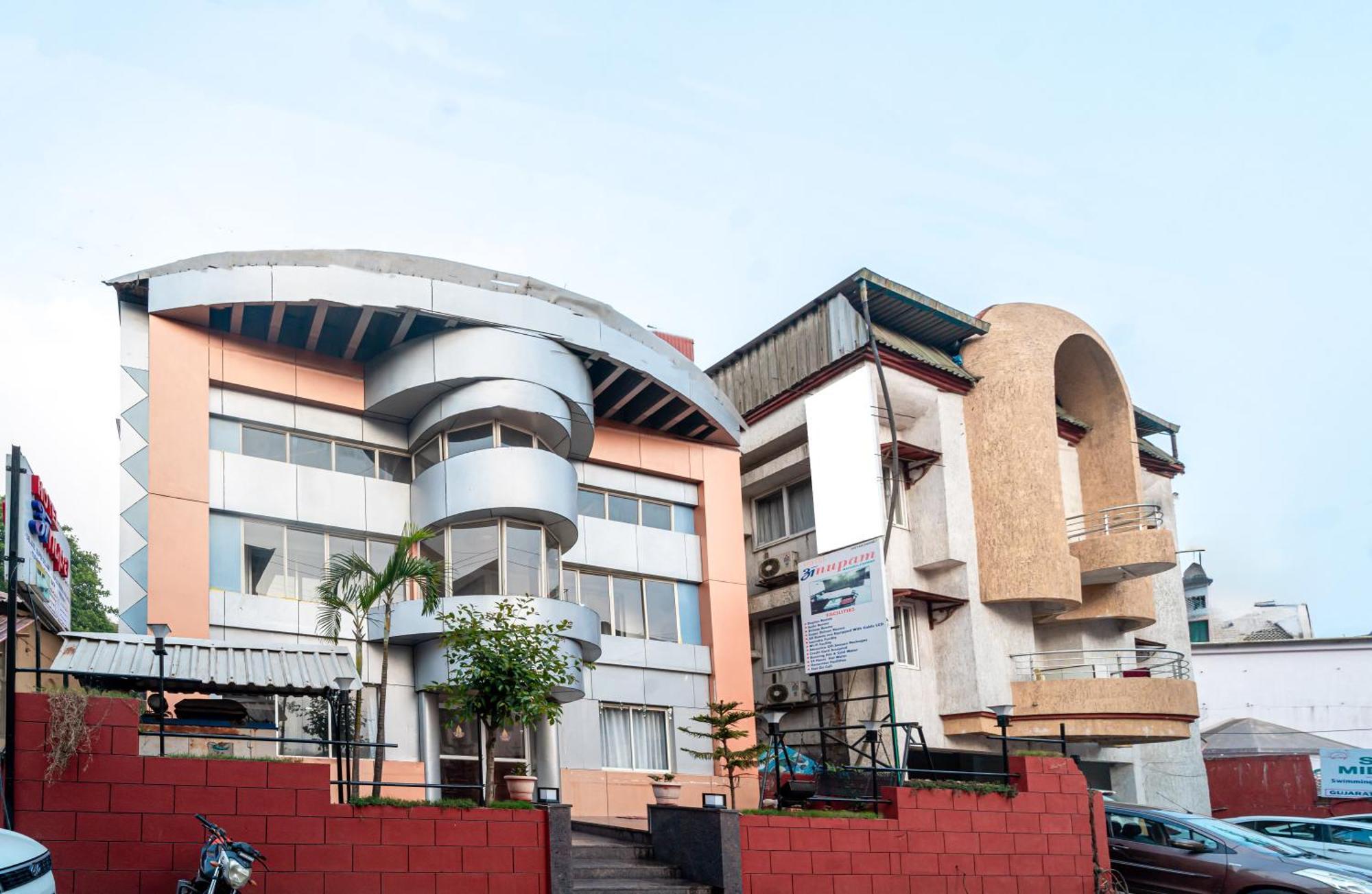 Hotel Anupam Mahābaleshwar Kültér fotó